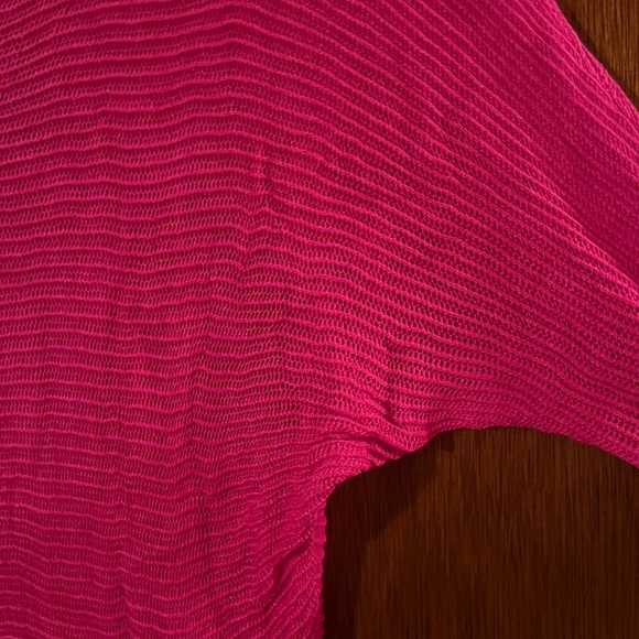 Express Top - Picture 4 of 7